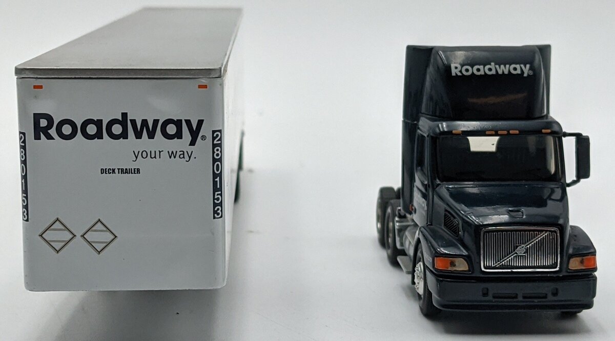 PEM  1:64 Diecast Volvo 610 VNM 2-Axle Day Cab W/53' Roadway Trailer NIB