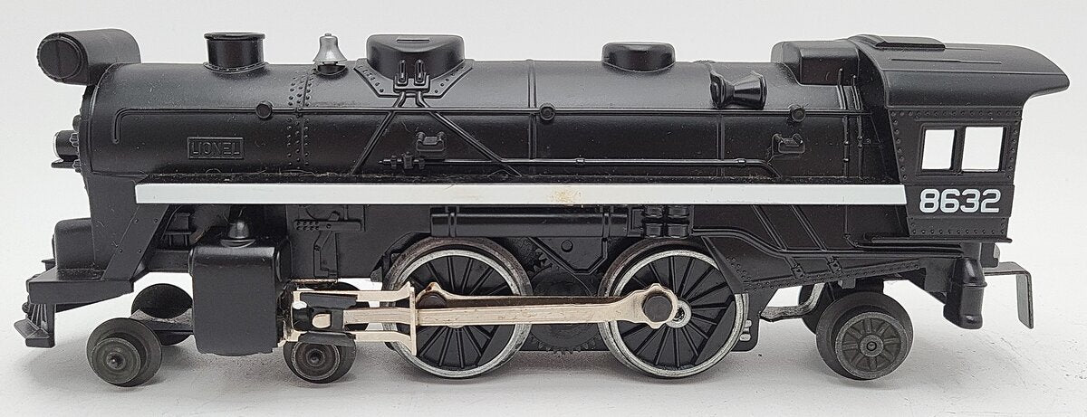 Lionel 6-18656 Bloomingdale's 4-4-2 Columbia Steam Locomotive #8632 LN