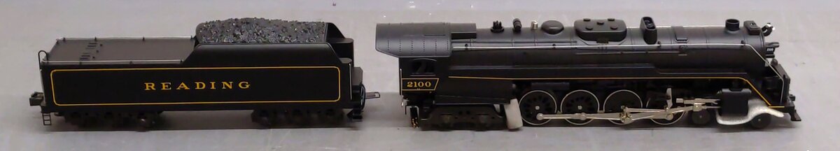 Lionel 6-18006 O Gauge Reading T-1 4-8-4 Steam Locomotive & Tender #2100 EX/Box