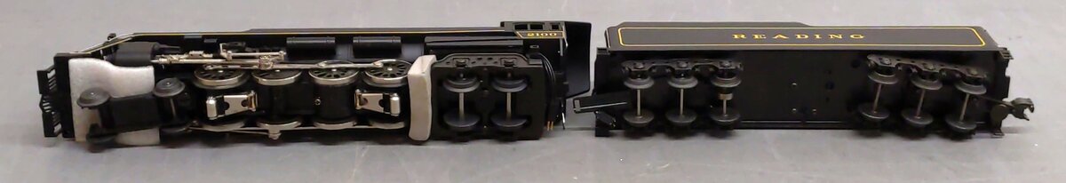 Lionel 6-18006 O Gauge Reading T-1 4-8-4 Steam Locomotive & Tender #2100 EX/Box
