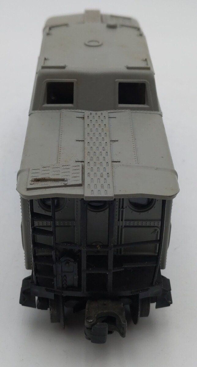 Lionel 6417-50 Vintage O Gray Lehigh Valley Porthole Caboose EX