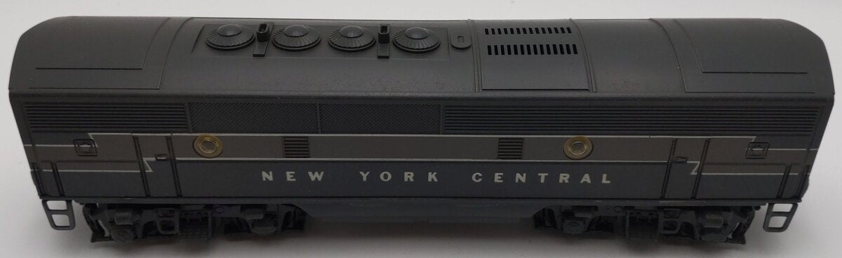 Lionel 2344 Vintage O New York Central B-Unit Non-Powered Diesel Locomotive VG
