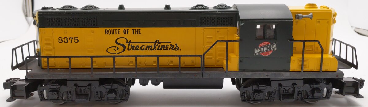 Lionel 6-8375 O Gauge Chicago & North Western GP7 Powered Diesel Loco #8375 VG
