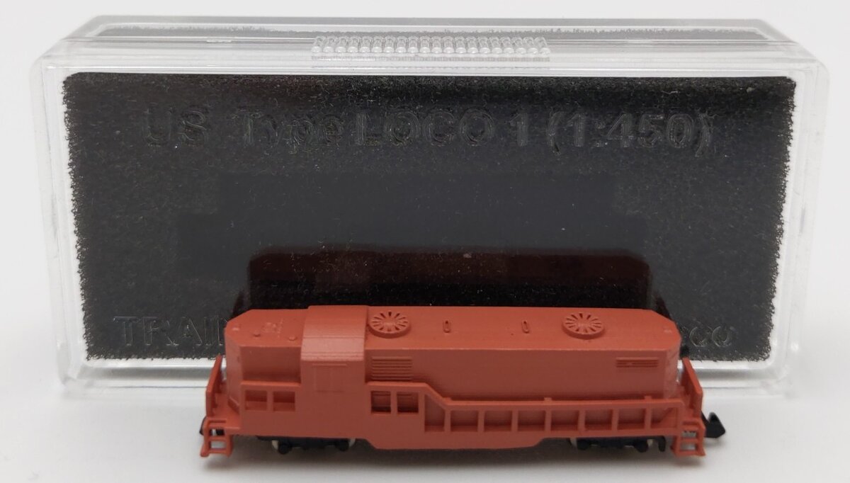 Eishindo T Scale EMD GP8 Diesel Locomotive (Pink) LN/Box