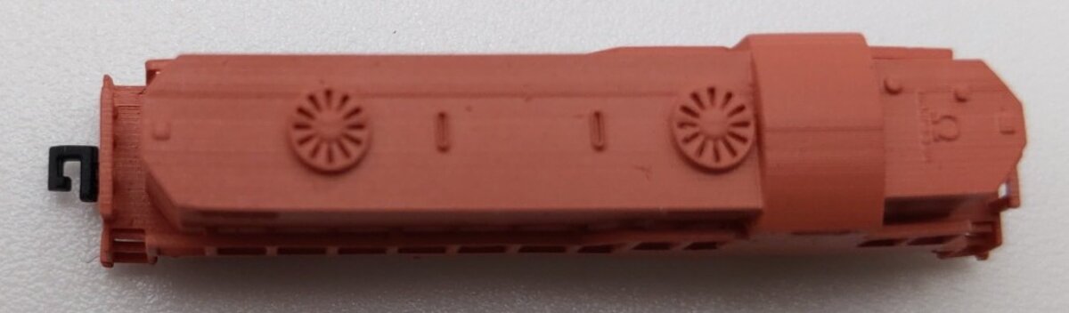Eishindo T Scale EMD GP8 Diesel Locomotive (Pink) LN/Box