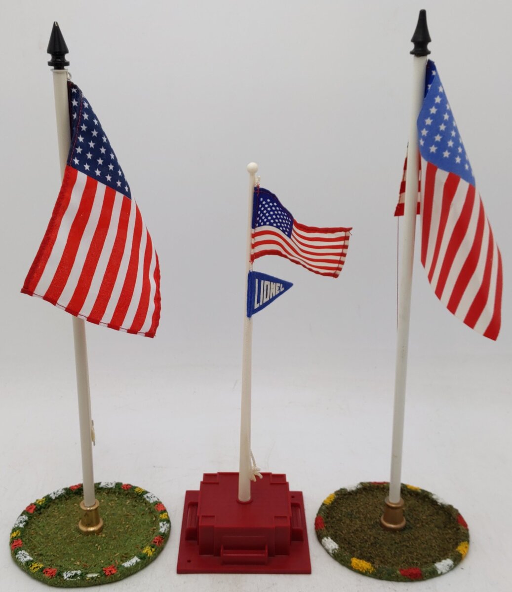 MTH & Lionel O Gauge Assorted US Flag Poles [3] VG