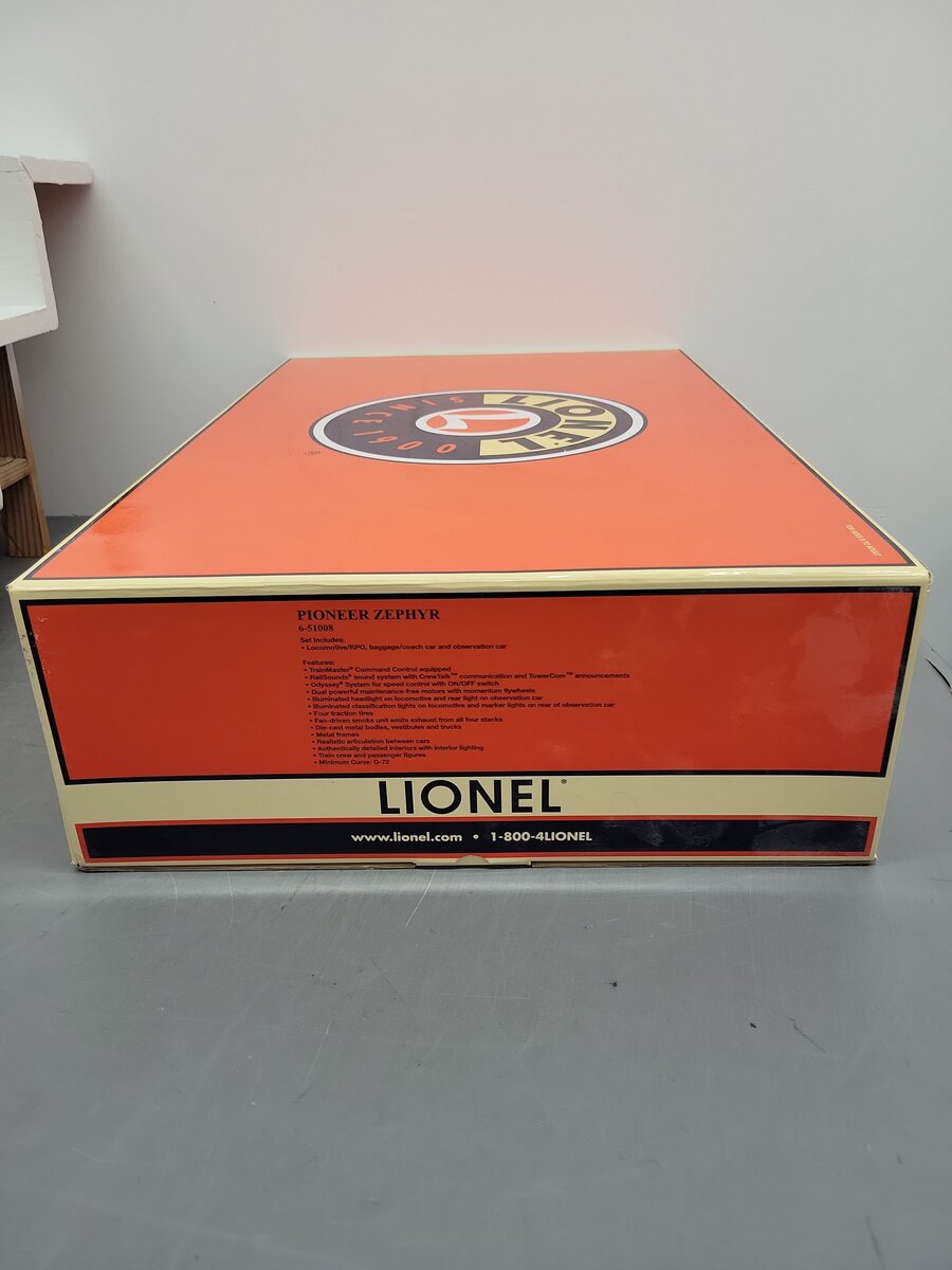 Lionel 6-51008 O Gauge Burlington Pioneer Zephyr Passenger Set with TMCC EX/Box