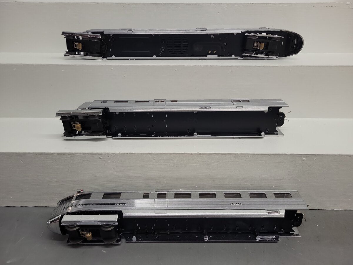 Lionel 6-51008 O Gauge Burlington Pioneer Zephyr Passenger Set with TMCC EX/Box