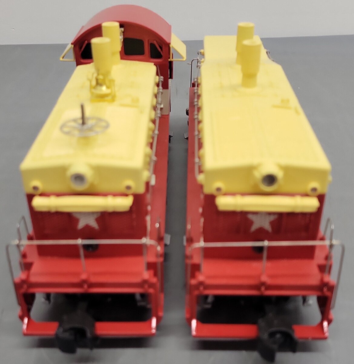 Lionel 6-58526 O MLR LCCA Texas Special NW2 Cow & Calf Set EX/Box