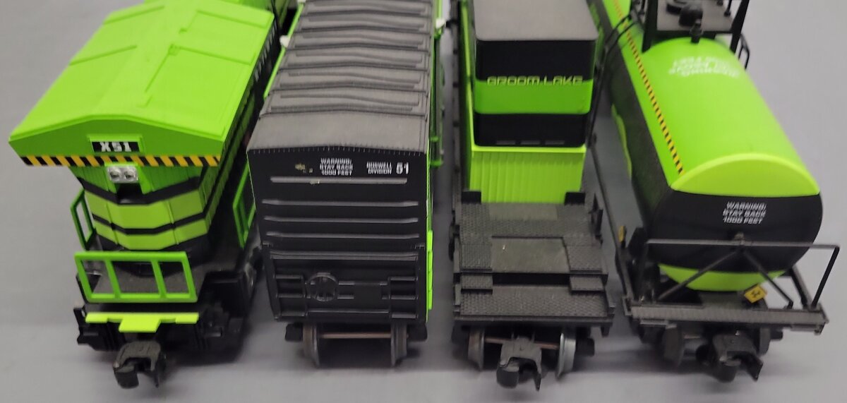 Lionel 2023050 O Gauge Area 51 LionChief Diesel Train Set with Bluetooth EX/Box