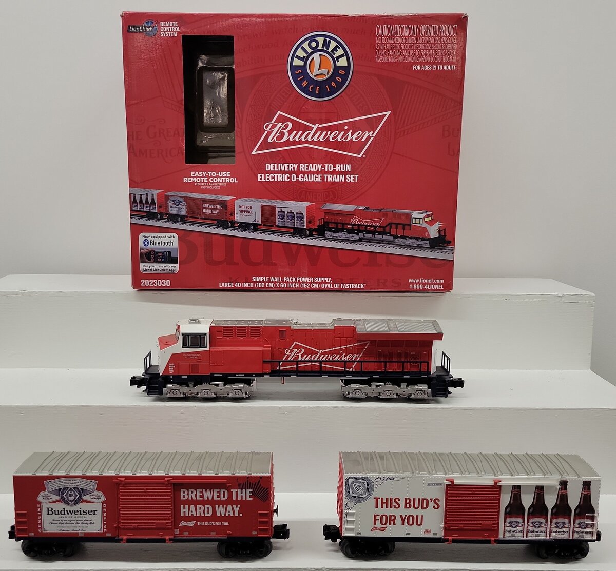 Lionel 2023030 O Gauge Budweiser Delivery LionChief Train Set EX/Box