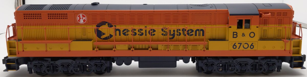 MTH 30-20388-1 O Gauge Chessie FM Train Master Diesel Engine with PS 3.0 #6706 EX/Box