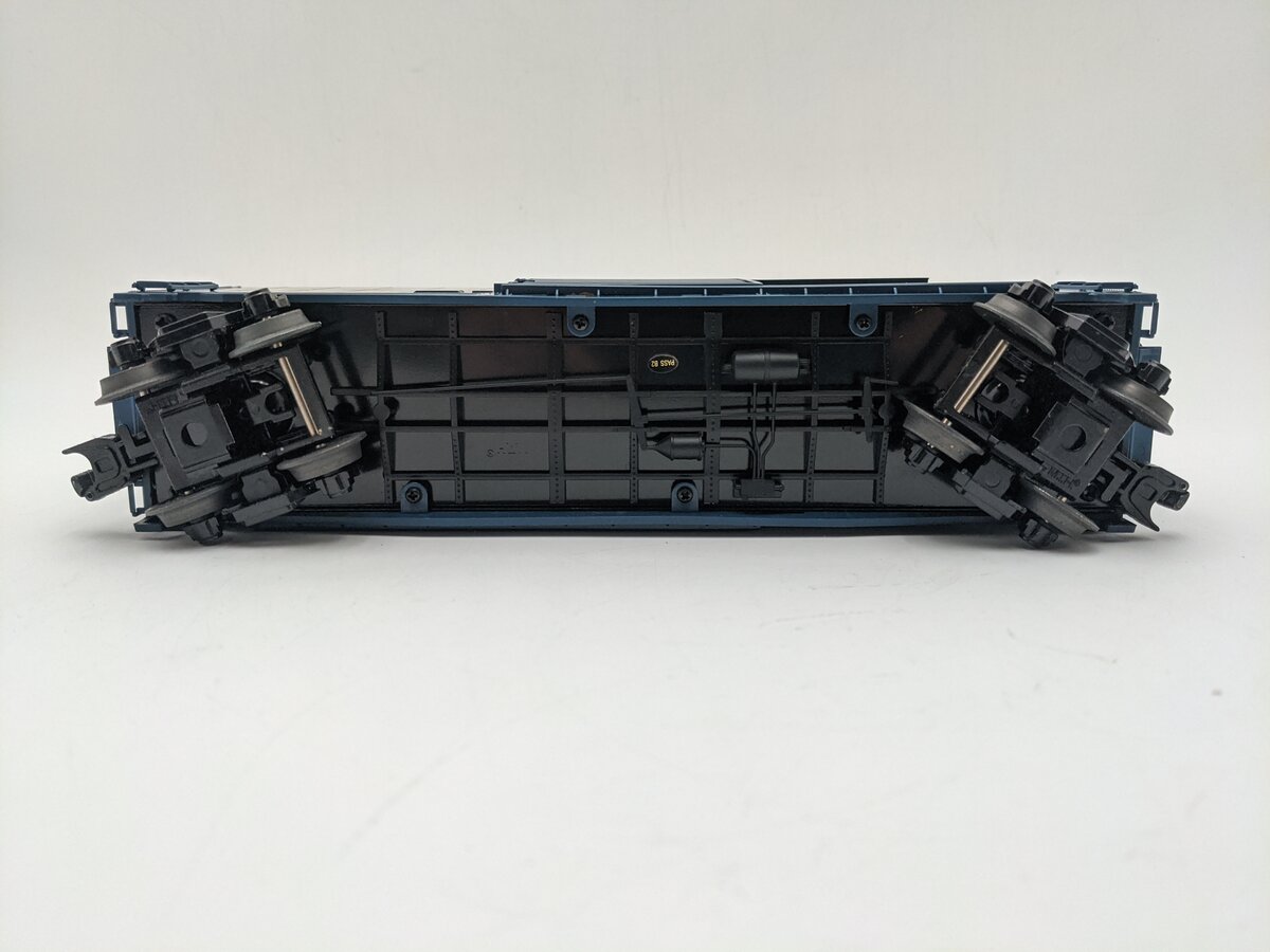 MTH 30-74914 O Gauge CSX (Flag) 40' High Cube Box Car #196318 EX