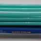 MTH 30-76713 O Alaska Pipeline Flat Car with Bulkheads and Pipe Load #50018 EX