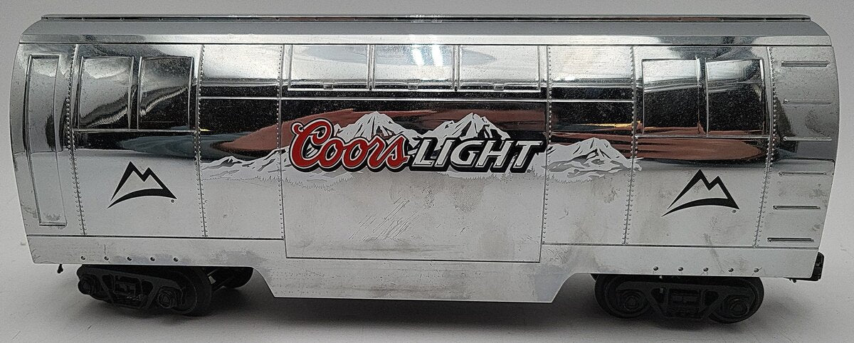 MTH 30-78040 O Gauge Coors Light Silver Bullet Operating Reefer Car EX/Box