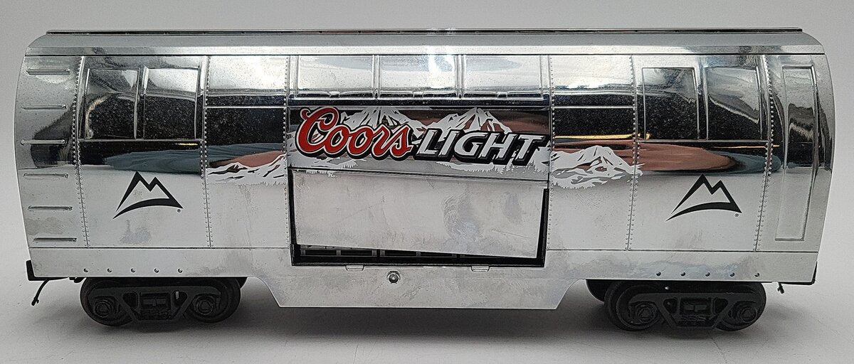 MTH 30-78040 O Gauge Coors Light Silver Bullet Operating Reefer Car EX/Box