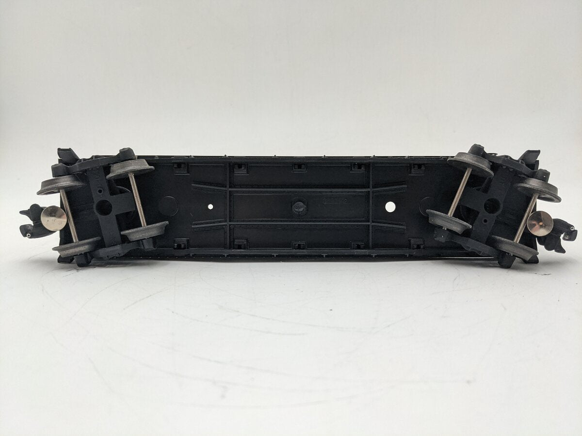 Lionel 6-19409 O Gauge Southern Flatcar w/ Stakes EX