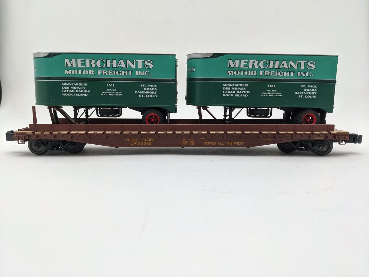 Lionel 2026651 Union Pacific 50' Flatcar with Merchants 20' Trailers #53085 EX