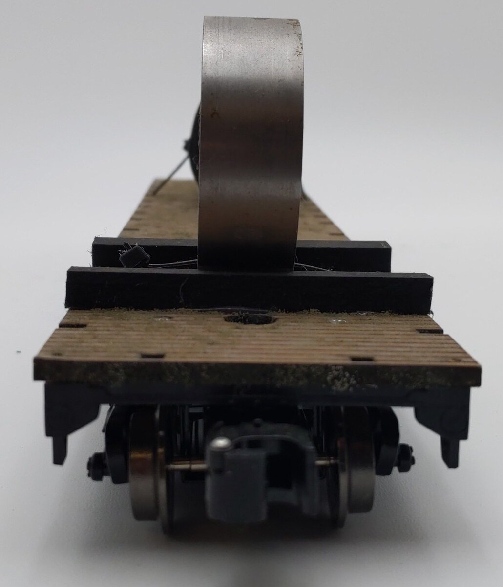Menards O Gauge Canadian Pacific Flatcar #6181 - Custom Load VG