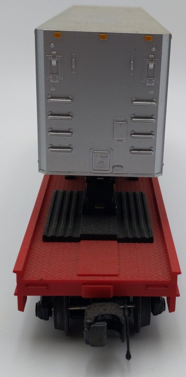 MTH 20-95420 O CP Rail Flat Car with 40' Trailer #504580 EX