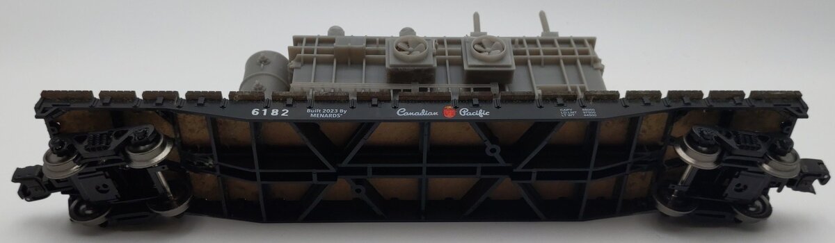 Menards O Gauge Canadian Pacific Flatcar #6182 - Custom Load EX