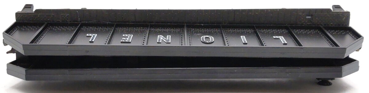 Lionel 6-39458 O Gauge PWC #6844 Flatcar w/Load. VG