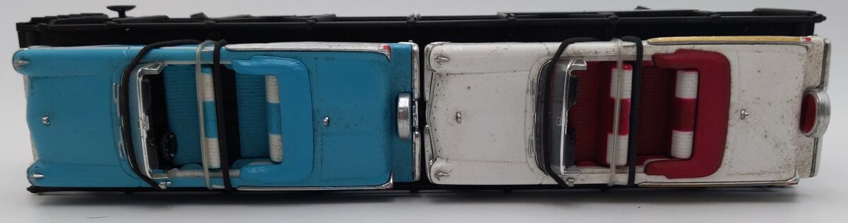 MTH 30-7676 O Gauge MTH Auto Carrier w/ 4 Ertl 1957 Automobiles EX