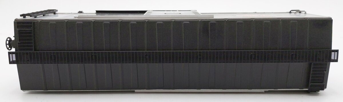 MTH 20-90228A O Gauge Harley Davidson 2005 Softail Deluxe FLSTNI 40' Box Car EX