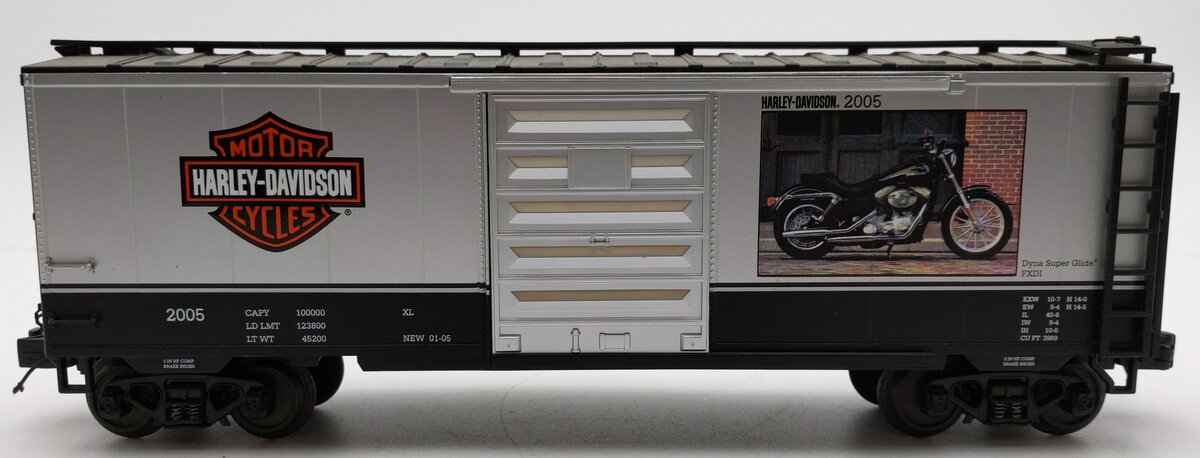 MTH 20-90228B O Gauge Harley-Davidson 2005 Dyna Super Glide FXDI Boxcar EX