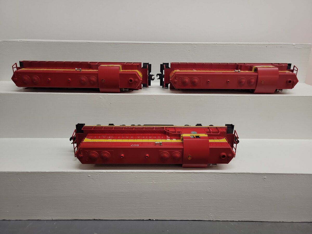 Lionel 6-28509 O Gauge FEC GP7 Triple Lashup Diesel Locomotive Set #607/608/609 EX/Box