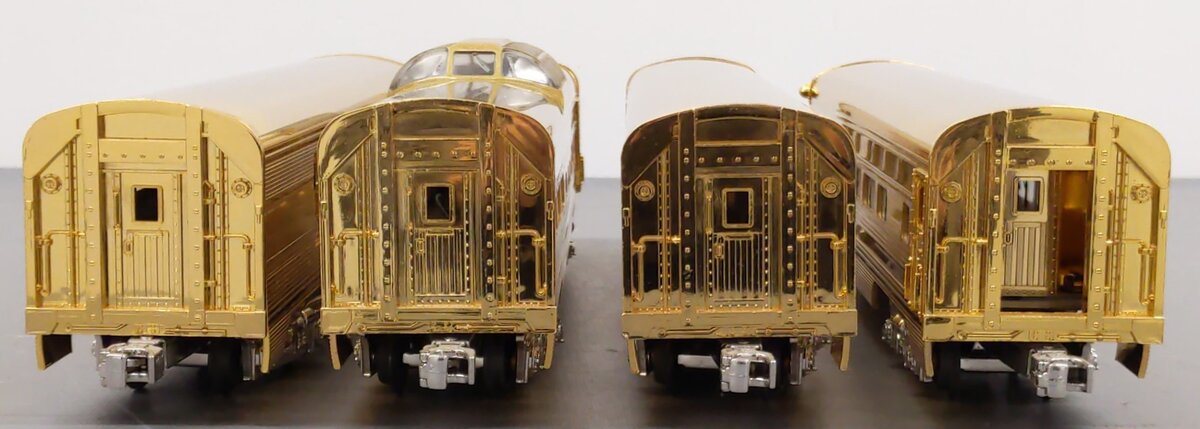 MTH 30-6707 O PRR 60' 18K Gold Plated Aluminum Passenger Car Set (Set of 4) EX/Box