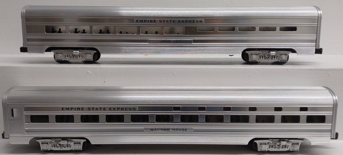 MTH 20-6604 O NYC 70' Aluminum Sleeper/Diner Passenger Car Set (Set of 2) EX/Box