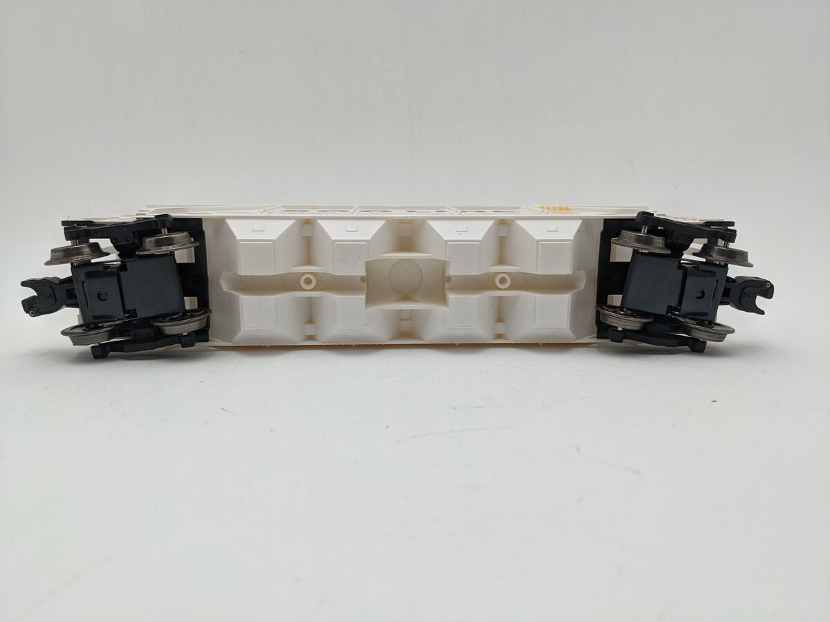 Menards 279-5275 Soo Line Covered Hopper Car #6898 EX
