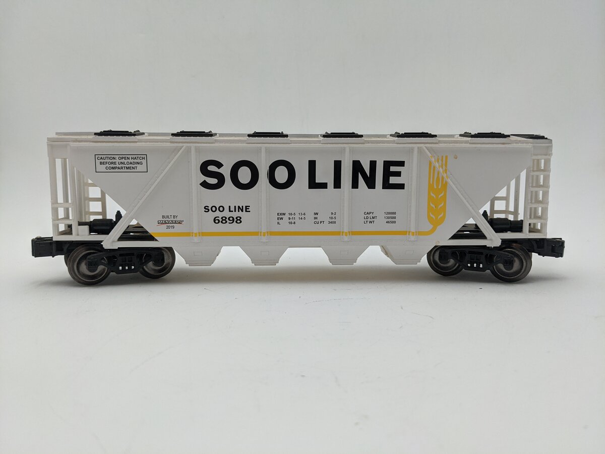 Menards 279-5275 Soo Line Covered Hopper Car #6898 EX