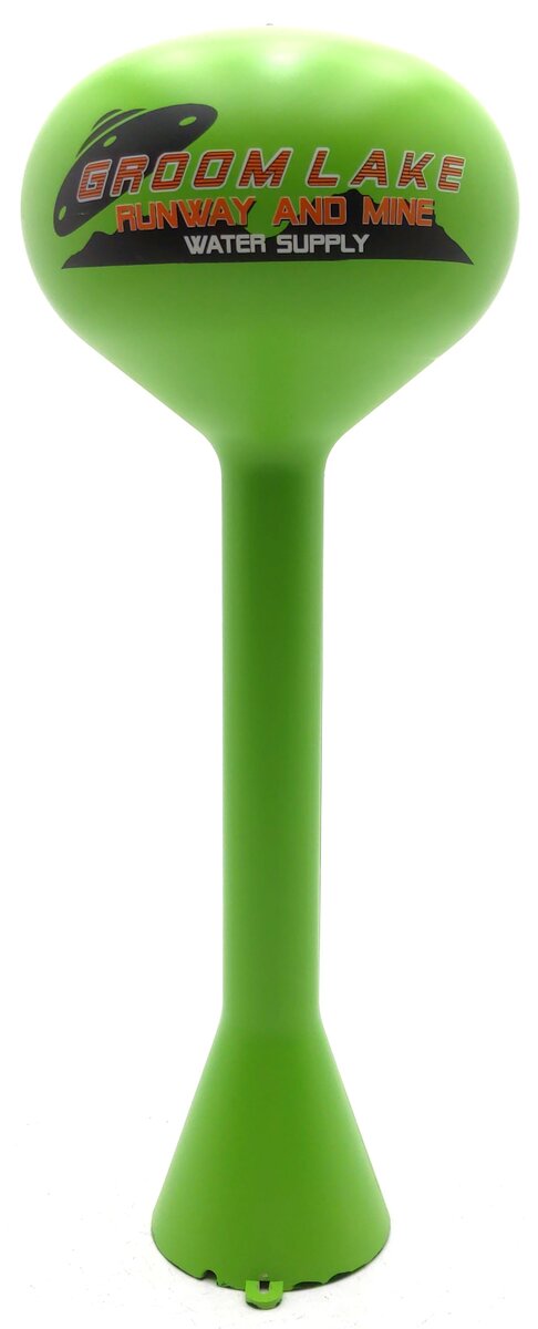 Lionel 2129300 O Assembled Plug-Expand-Play Area 51 Groom Lake Water Tower EX
