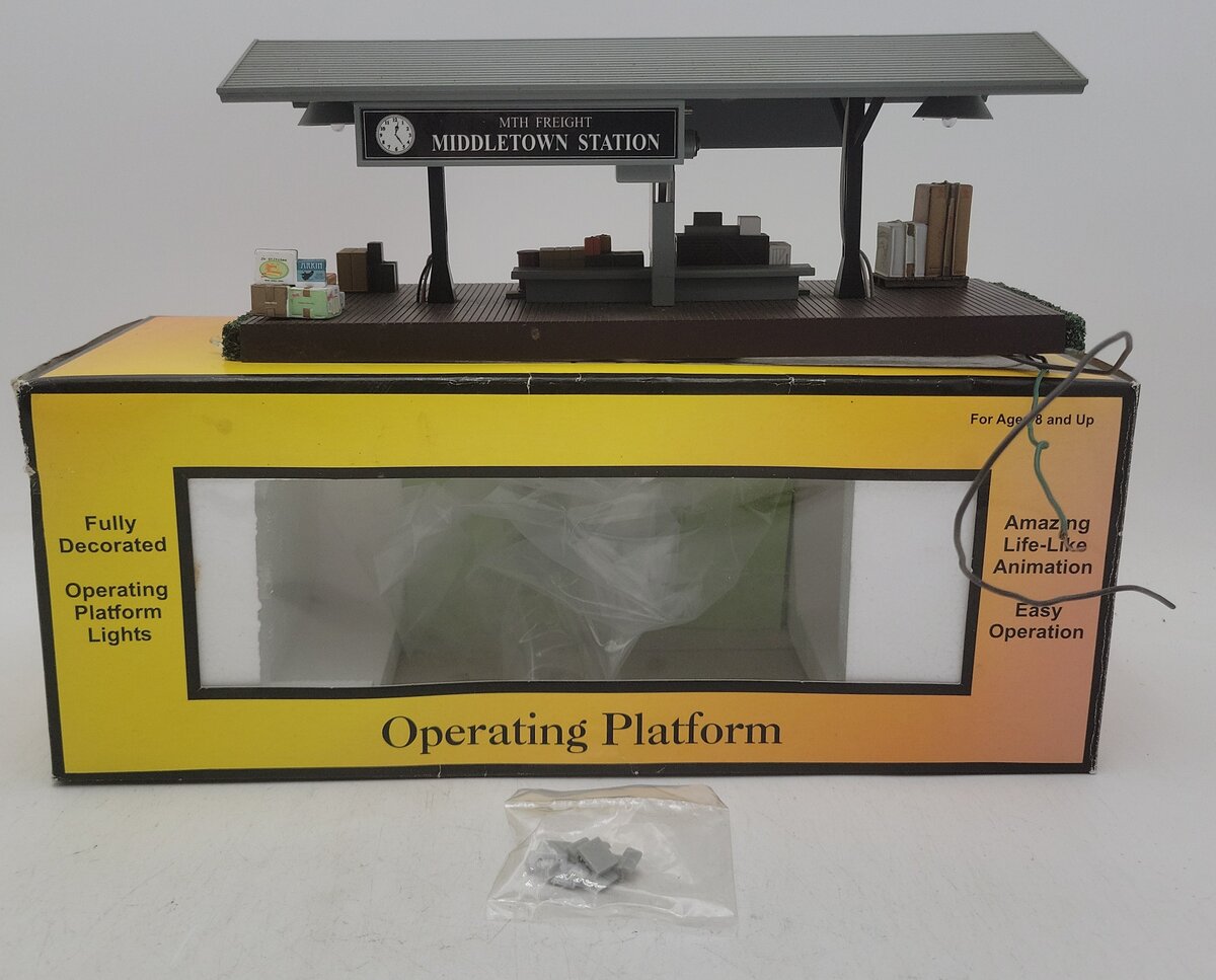 MTH 30-9111 O Gauge Operating Freight Middletown Station EX/Box