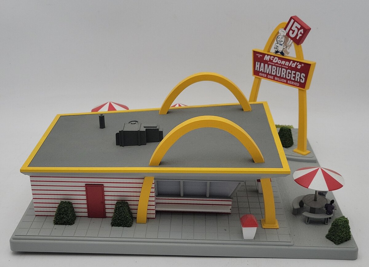 MTH 30-9034 O McDonald's Original Restaurant Building EX