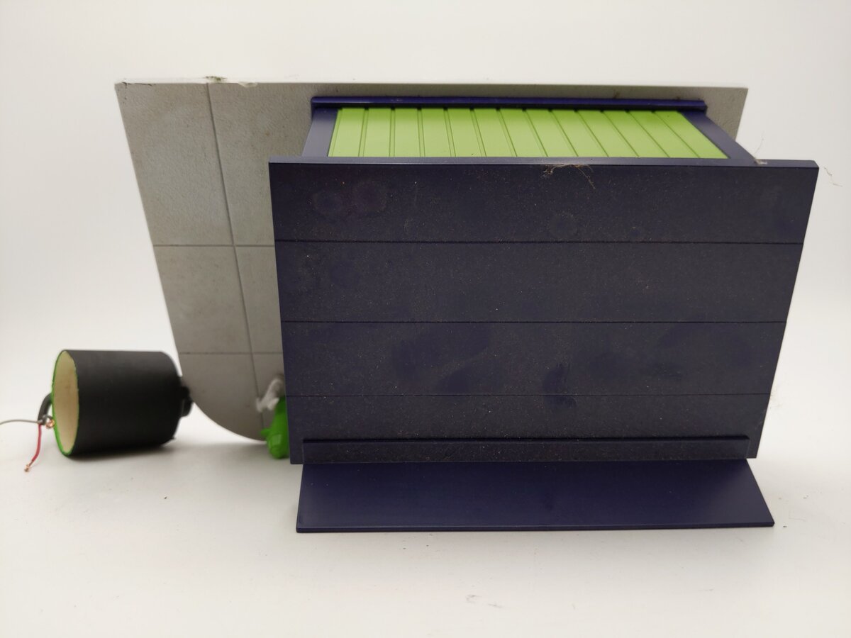 Lionel 2029280 O Area 51 Souvenir Stand EX