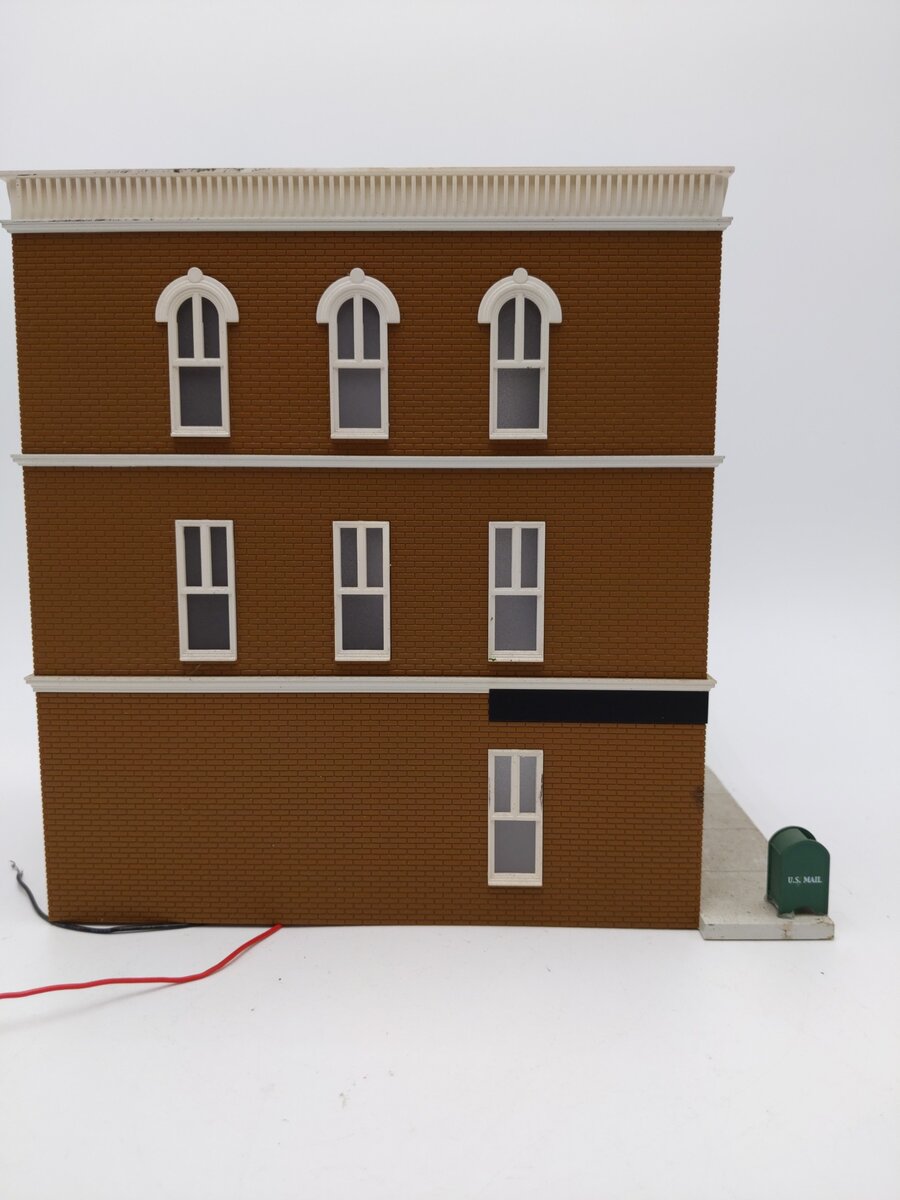 Lionel 6-34130 O Assembled 3-Story Jim's 5c And 10c Store Building EX
