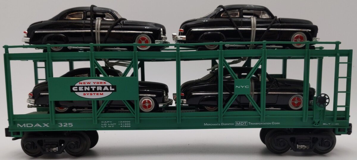 MTH 30-7682 O New York Central Auto Carrier #325 with (4) Ertl 1949 Mercurys EX