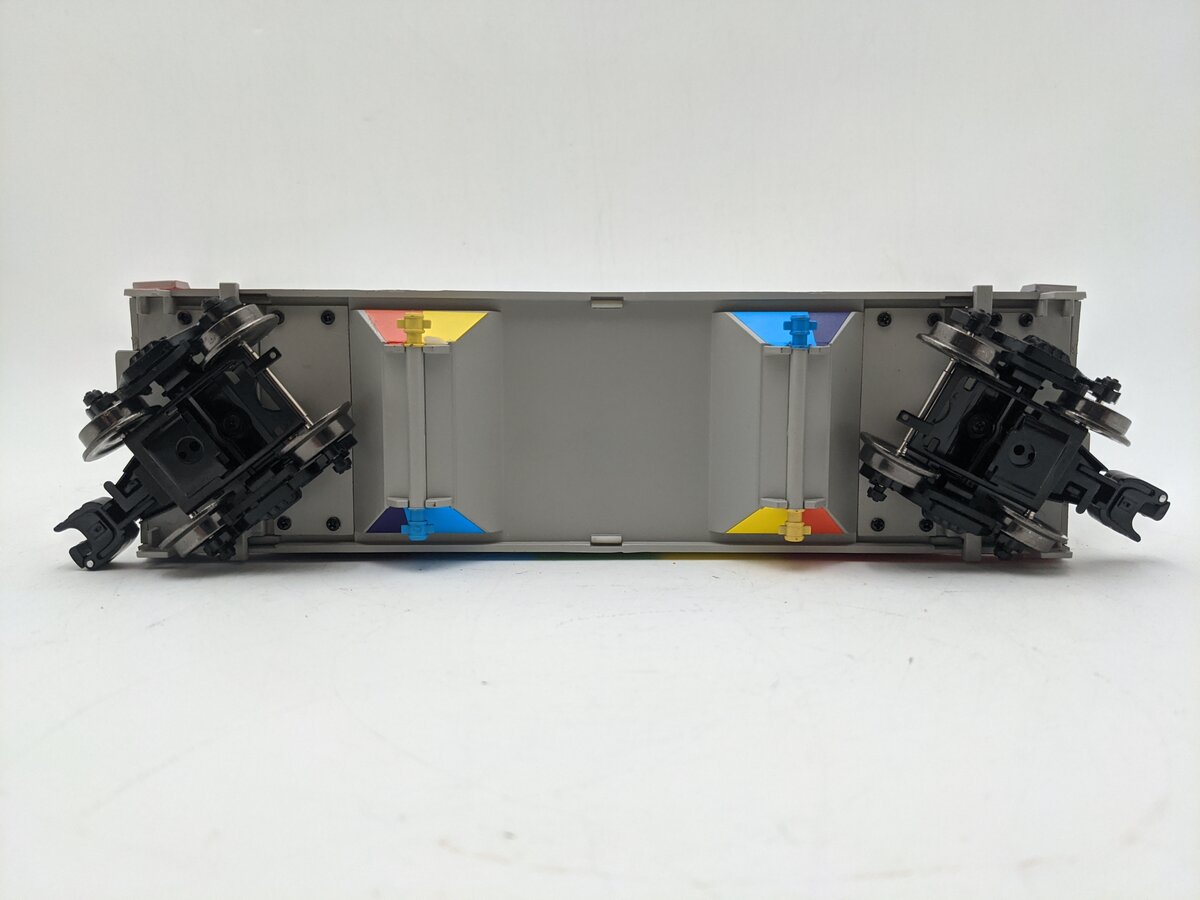 Menards 275-9230 O Gauge Canadian National Rainbow Hopper #3269 EX