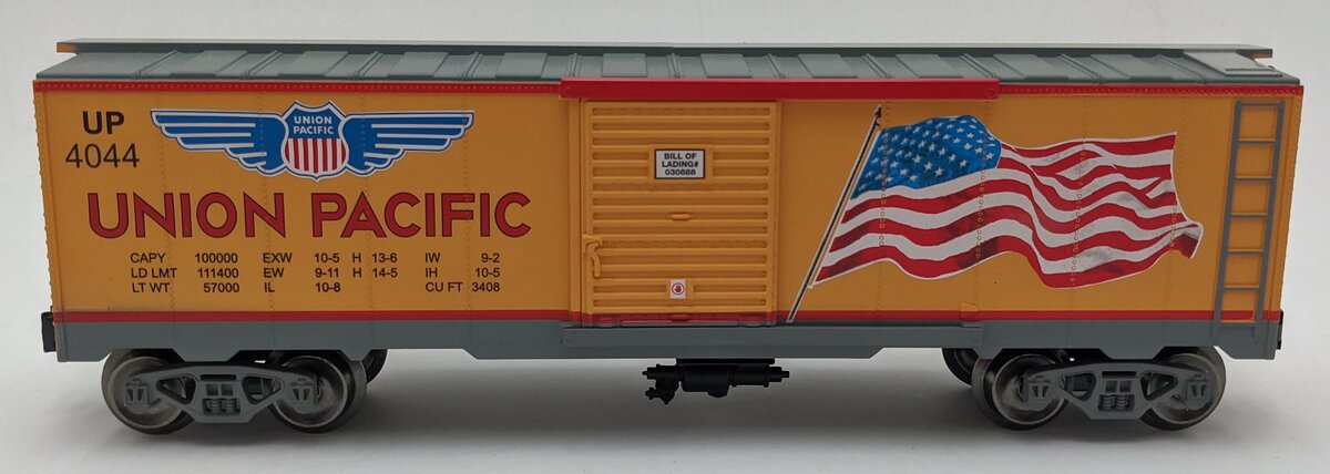 Menards 275-9334 O Gauge Union Pacific Single-Door Boxcar #4044 LN