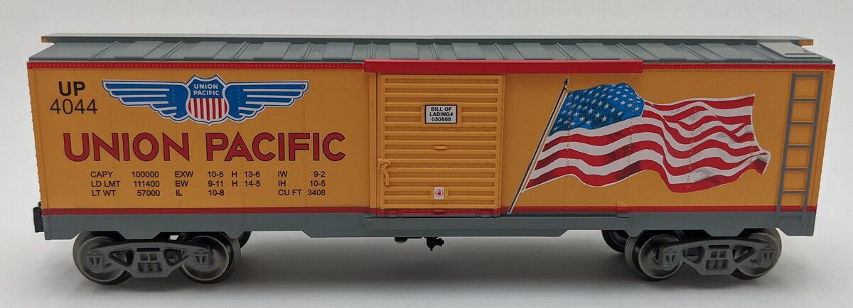 Menards 275-9334 O Gauge Union Pacific Single-Door Boxcar #4044 LN
