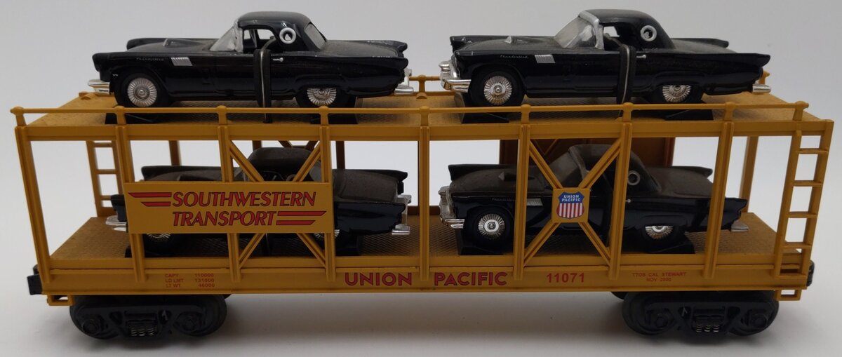 MTH 30-7674 O Gauge UP Southwestern Transport Auto Carrier W/Ertl T-Birds #11071 EX