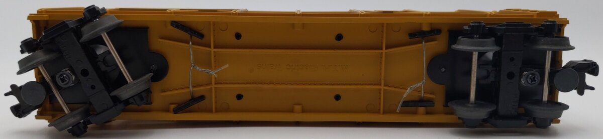 MTH 30-7674 O Gauge UP Southwestern Transport Auto Carrier W/Ertl T-Birds #11071 EX