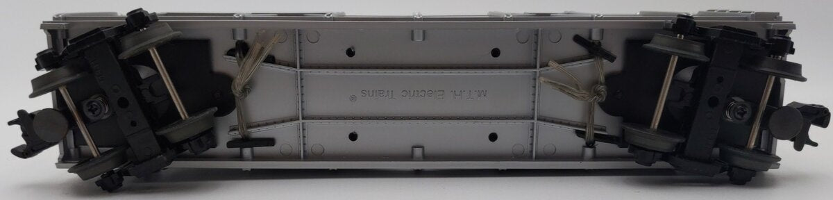 MTH 30-7656 O Gauge MTH Auto Carrier W/ 4 Diecast 1957 Chevy Automobiles EX
