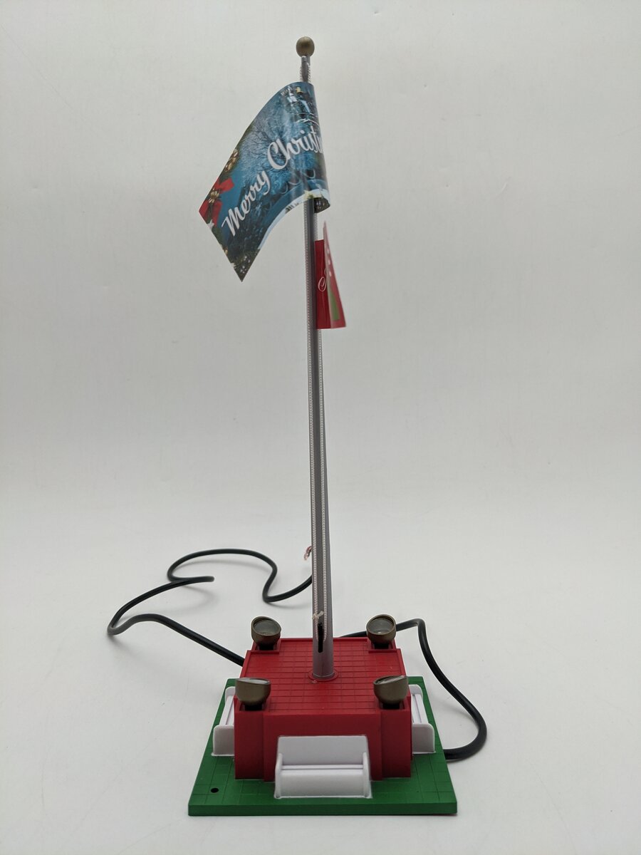 Lionel 2129220 O Scale Christmas Joy Flagpole EX/Box