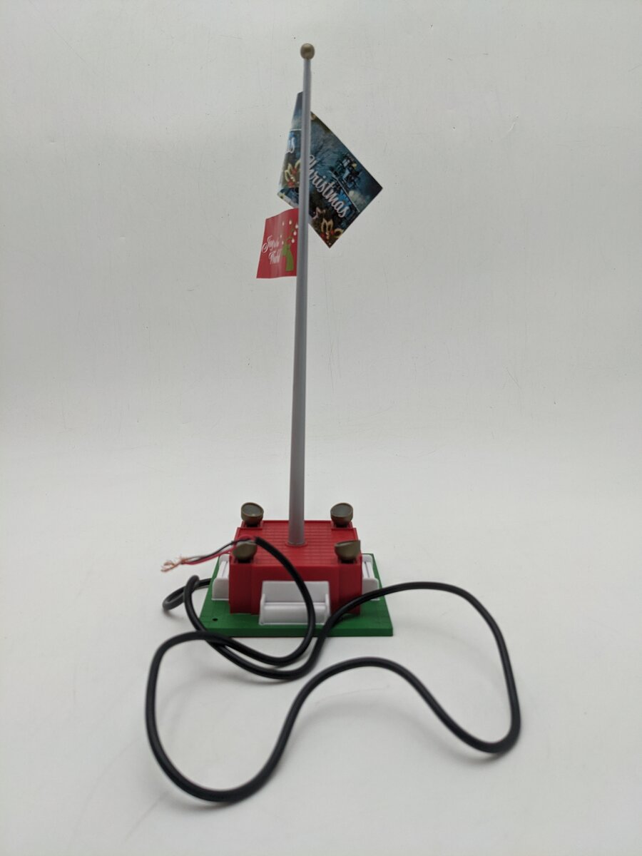 Lionel 2129220 O Scale Christmas Joy Flagpole EX/Box