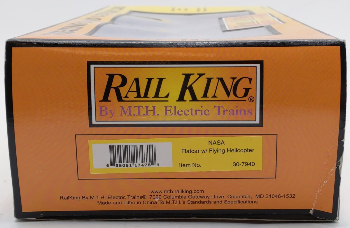 MTH 30-7940 O Gauge NASA Flatcar w/ Operating Helicopter LN/Box