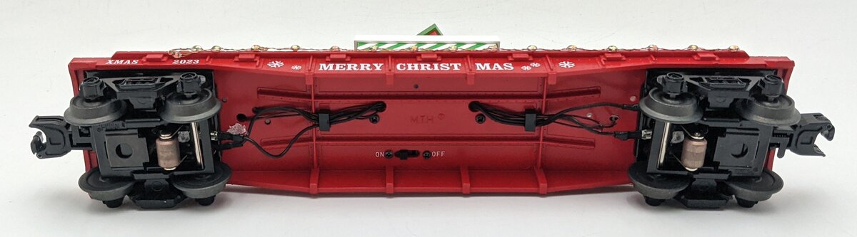 MTH 30-76865 O Christmas Red Flat Car w/Lighted Christmas Trees #2023 EX